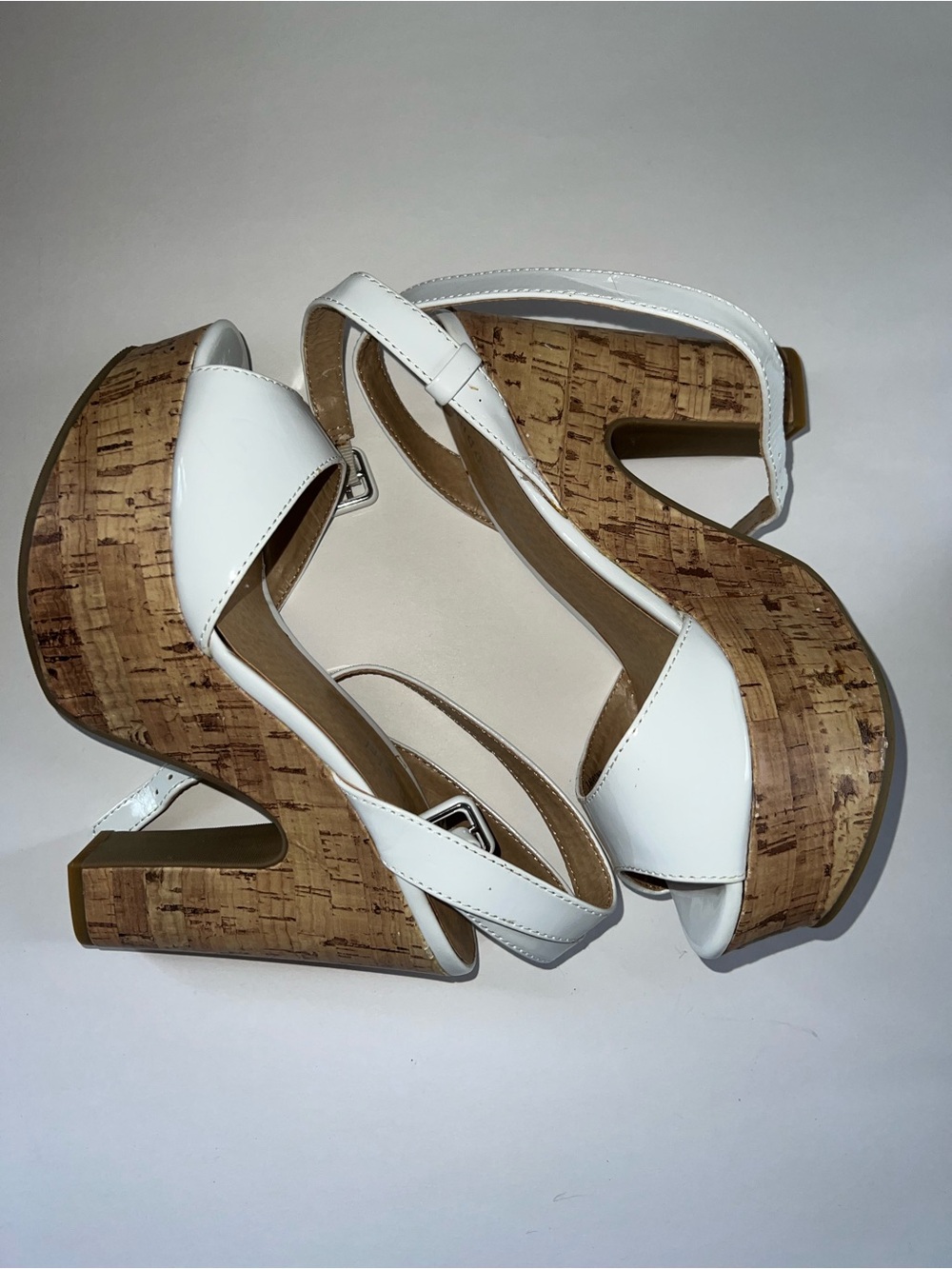Woman’s Sz 6M Madden Girl White Cork Platform Sandals